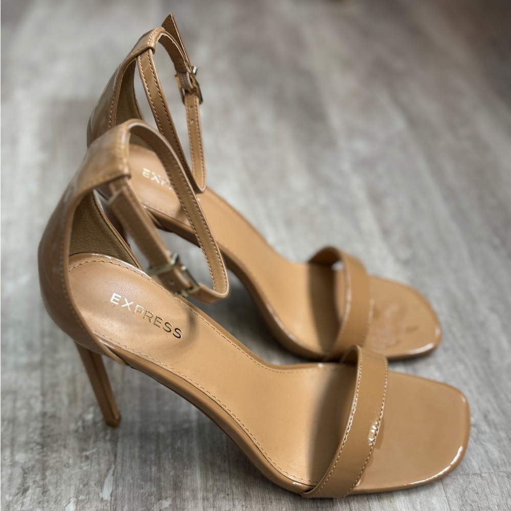 Brand new barely there heeled sandals size 8 in Pecan by Express